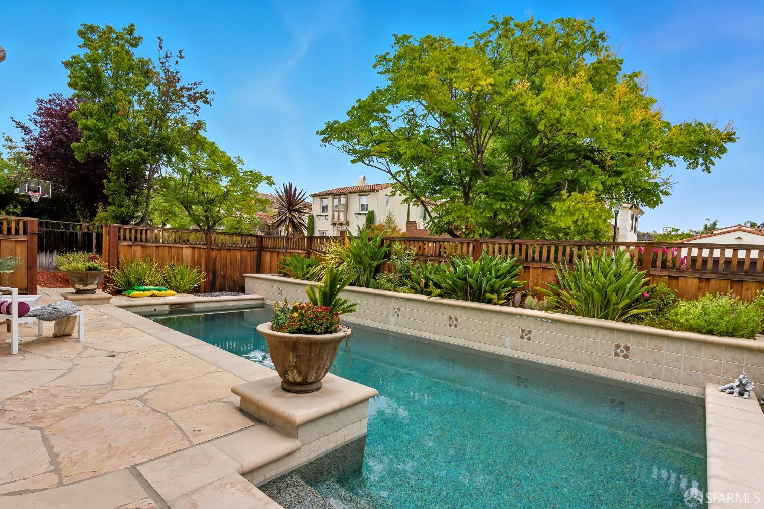 Detail Gallery Image 48 of 57 For 2129 Creekview Dr, Danville,  CA 94506 - 5 Beds | 5 Baths