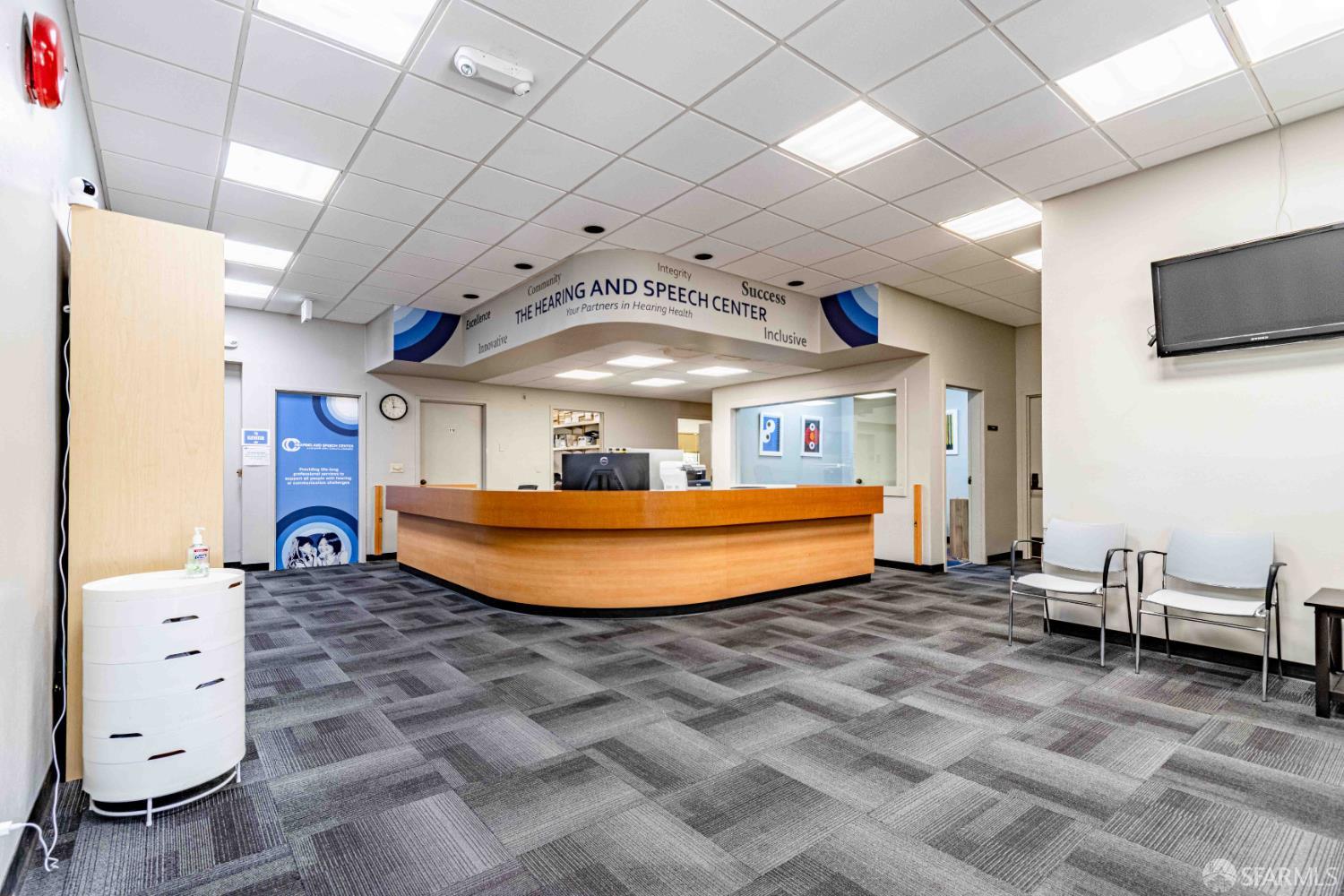 Detail Gallery Image 21 of 45 For 1234 Divisadero St, San Francisco,  CA 94115 - – Beds | – Baths