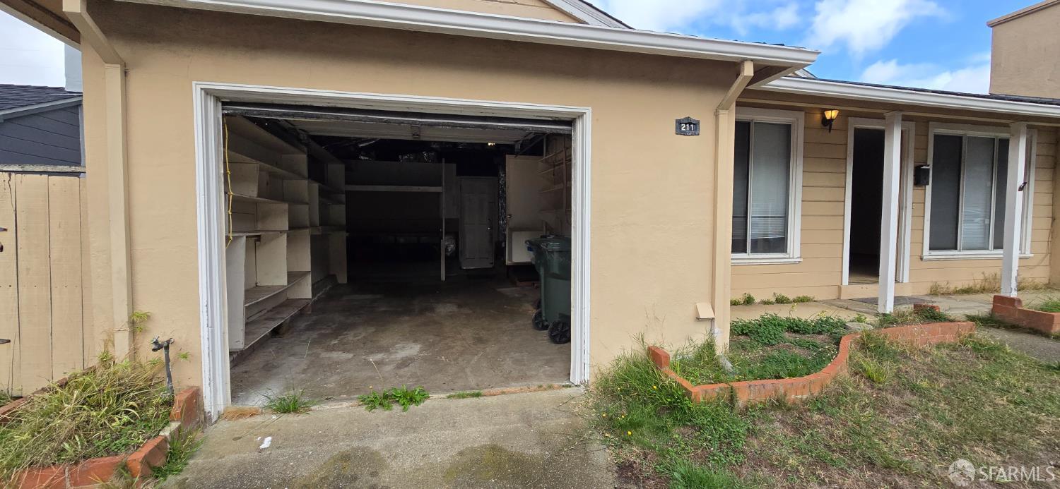 Detail Gallery Image 4 of 26 For 211 Clifden Dr, South San Francisco,  CA 94080 - 3 Beds | 1 Baths