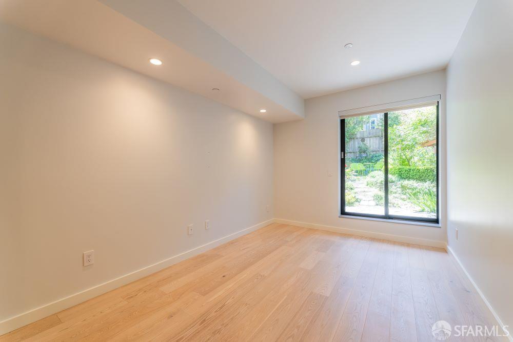 Detail Gallery Image 3 of 7 For 325 Clipper St 325a,  San Francisco,  CA 94114 - 1 Beds | 1 Baths