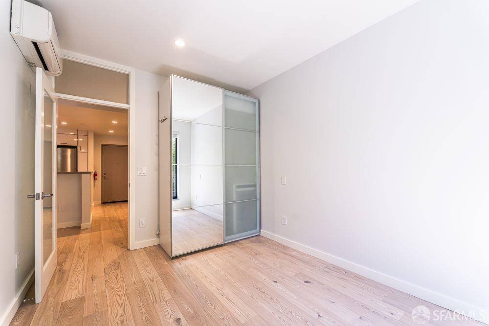 Detail Gallery Image 4 of 7 For 325 Clipper St 325a,  San Francisco,  CA 94114 - 1 Beds | 1 Baths