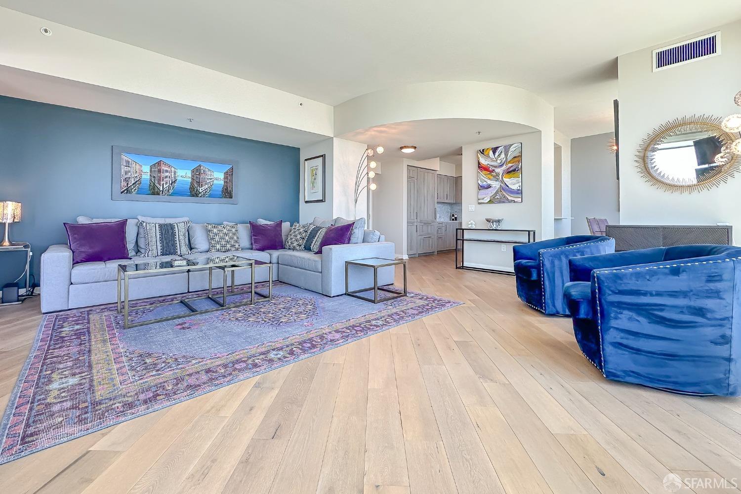 Detail Gallery Image 2 of 42 For 401 Harrison St 44a,  San Francisco,  CA 94105 - 2 Beds | 2 Baths