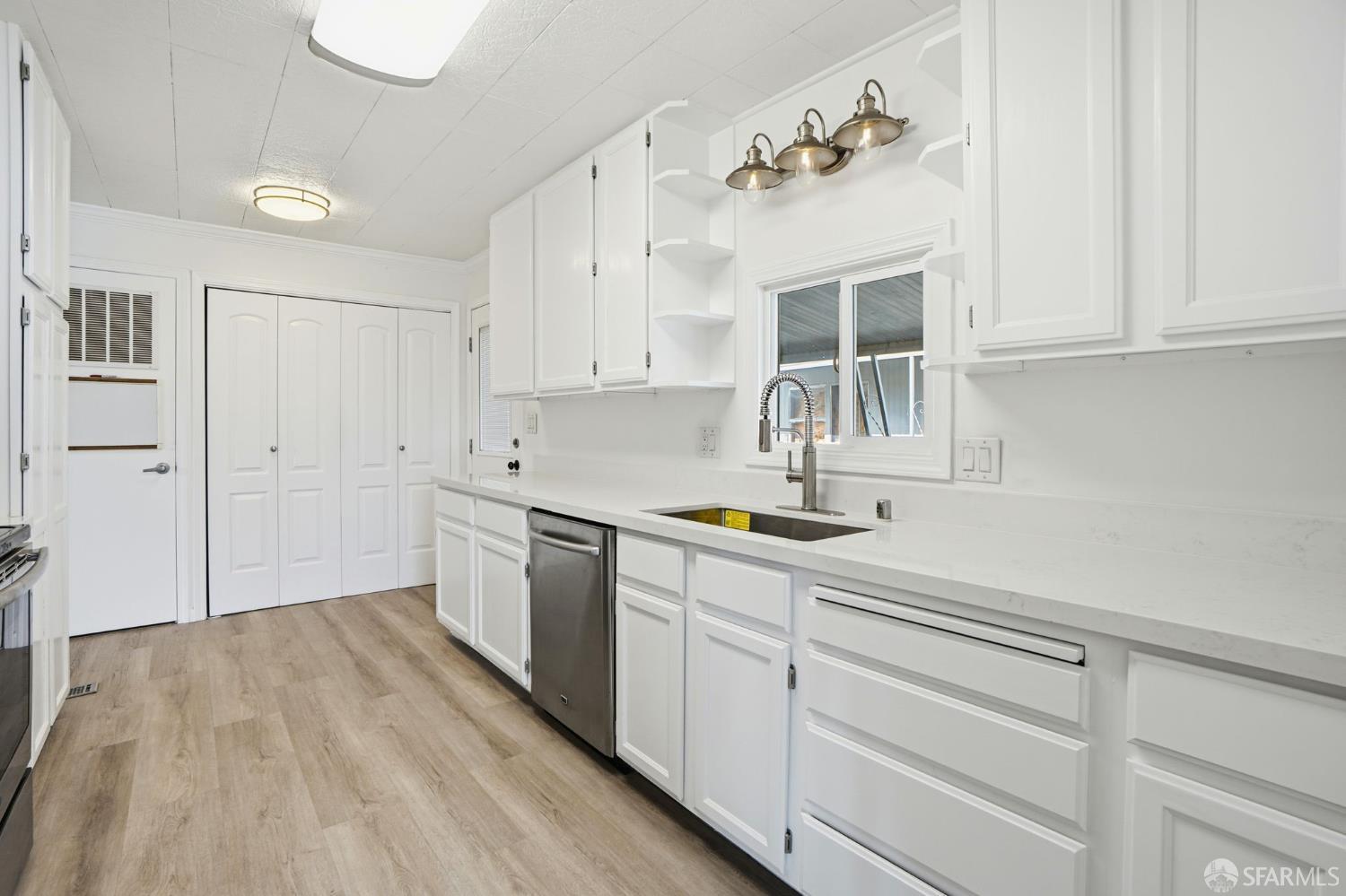 Detail Gallery Image 14 of 42 For 174 Medina Dr 153, Pacheco,  CA 94553 - 3 Beds | 2 Baths