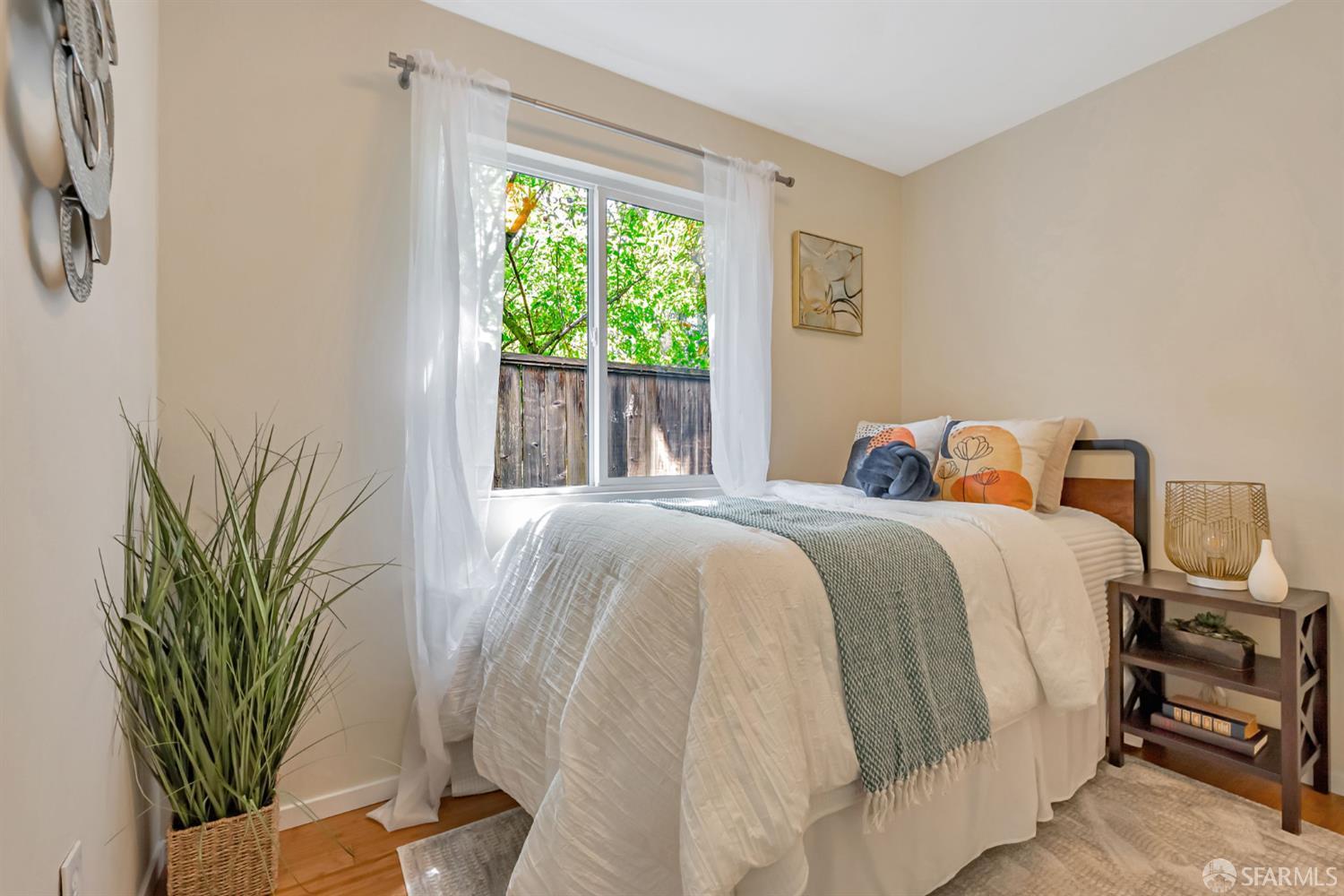 Detail Gallery Image 26 of 55 For 1028 55 St, Oakland,  CA 94608 - 4 Beds | 4 Baths