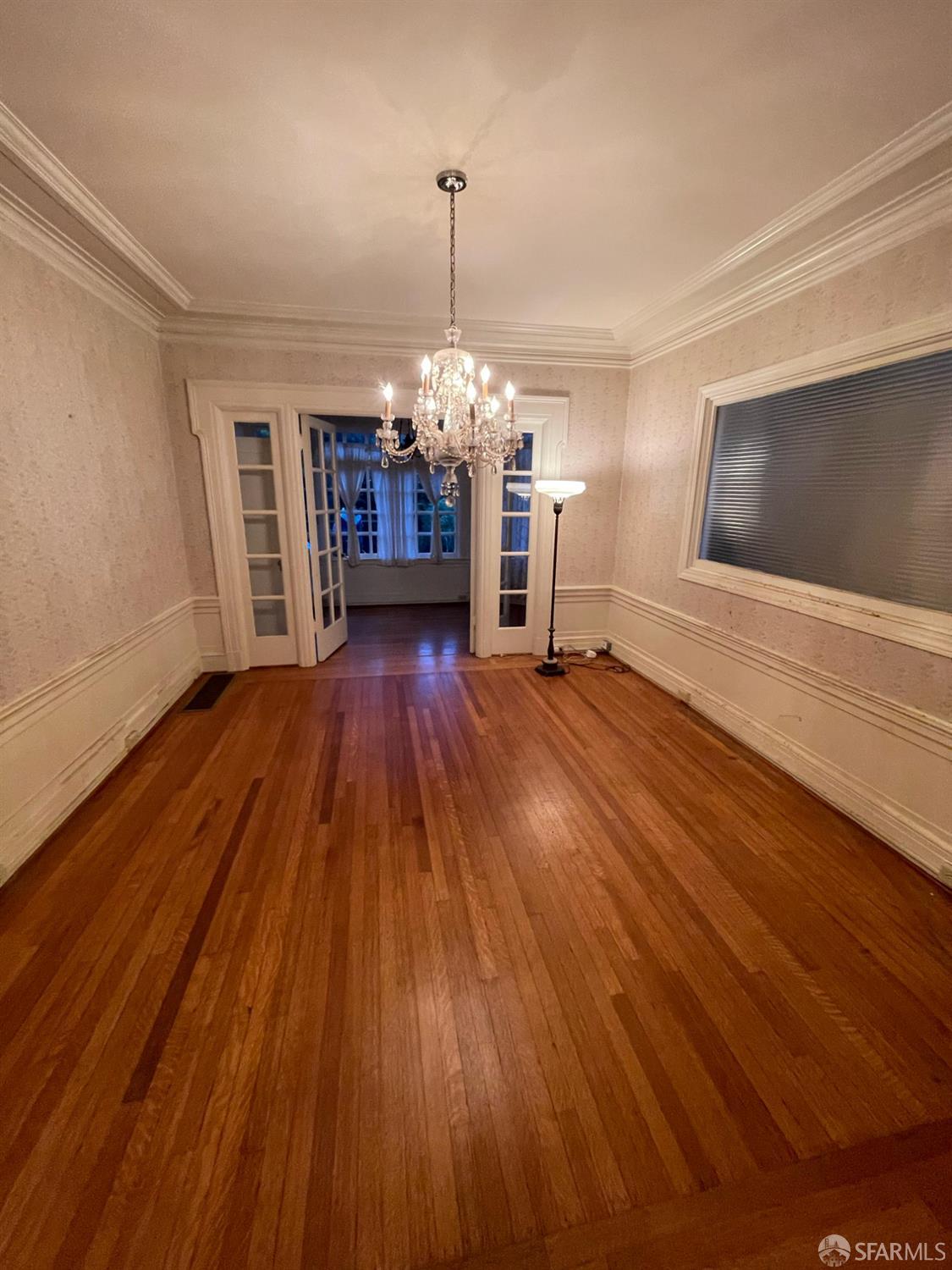 Detail Gallery Image 9 of 43 For 2466 34th Ave, San Francisco,  CA 94116 - 4 Beds | 2/1 Baths