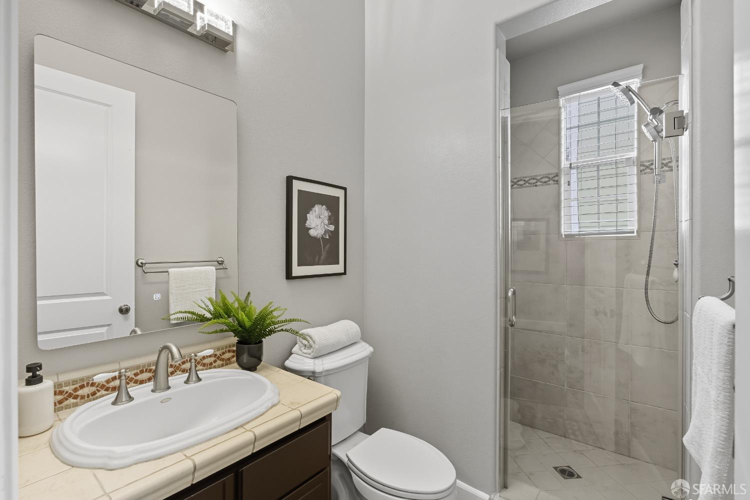 Detail Gallery Image 38 of 57 For 2129 Creekview Dr, Danville,  CA 94506 - 5 Beds | 5 Baths