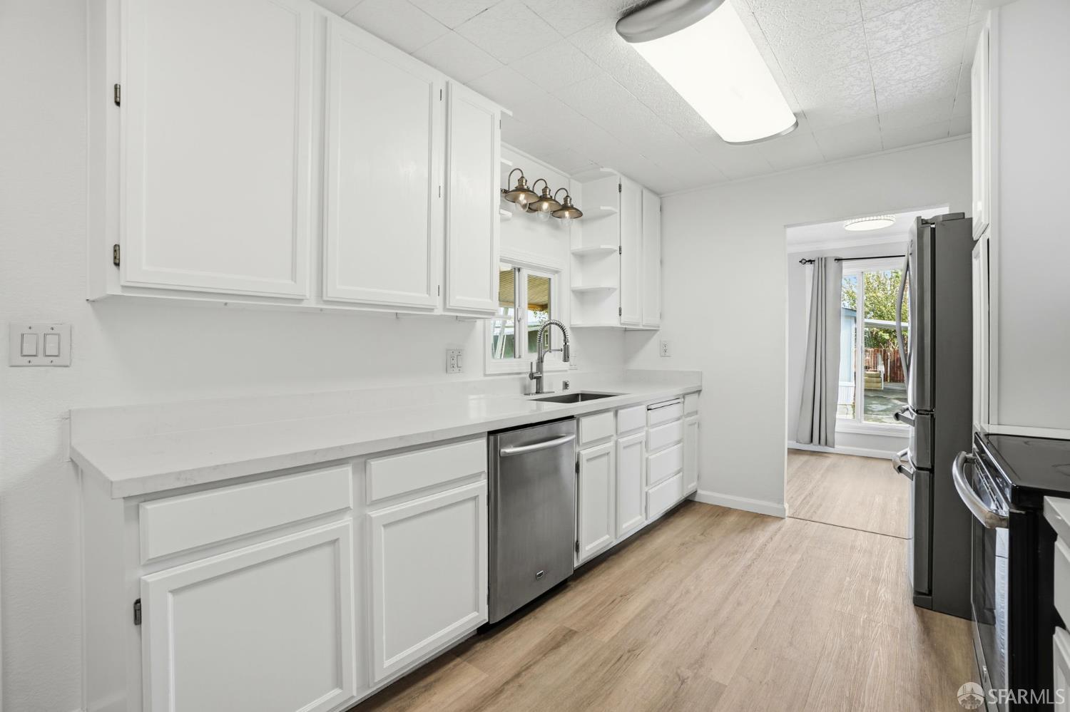 Detail Gallery Image 12 of 42 For 174 Medina Dr 153, Pacheco,  CA 94553 - 3 Beds | 2 Baths