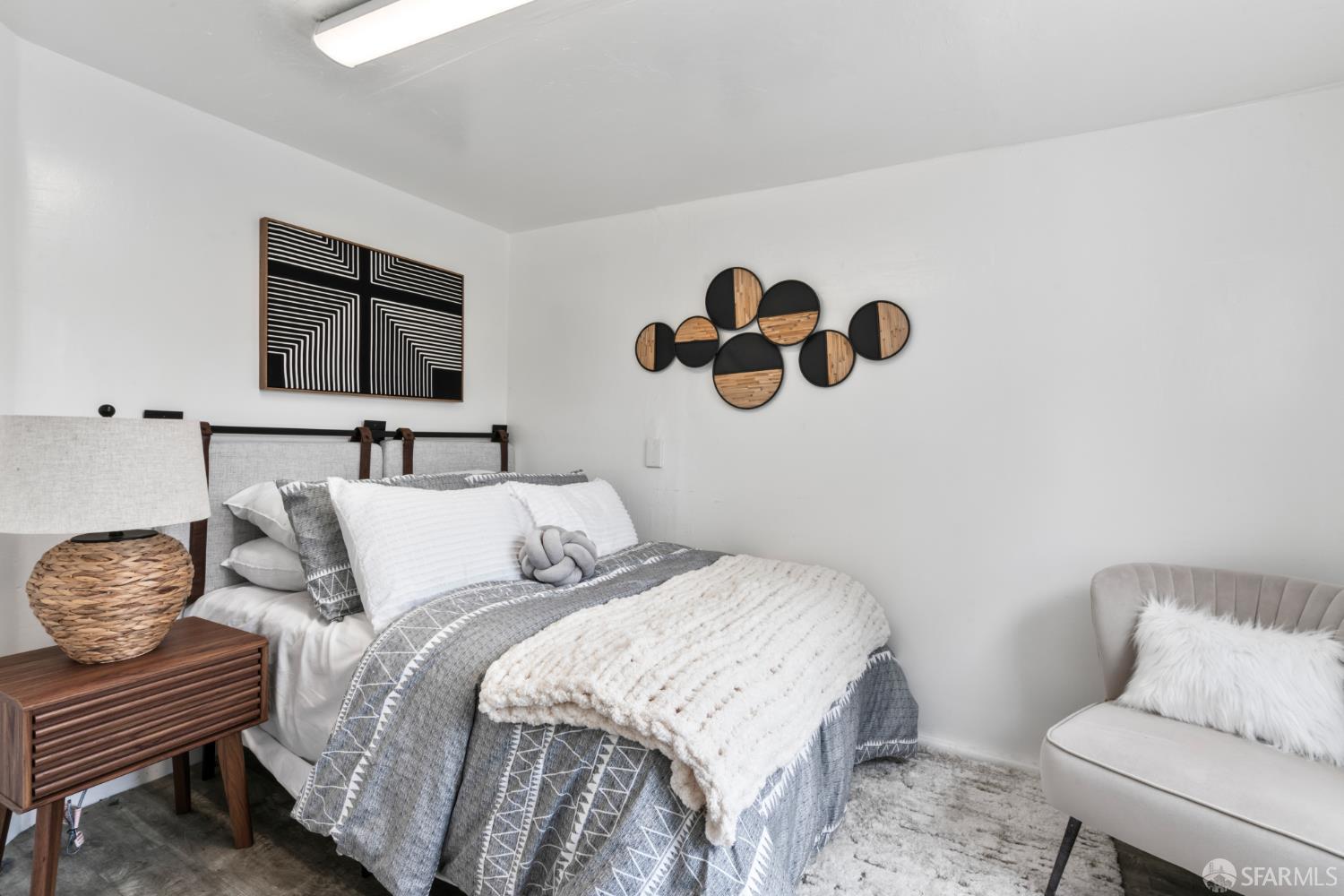 Detail Gallery Image 18 of 37 For 211 Sadowa St, San Francisco,  CA 94112 - 3 Beds | 1 Baths