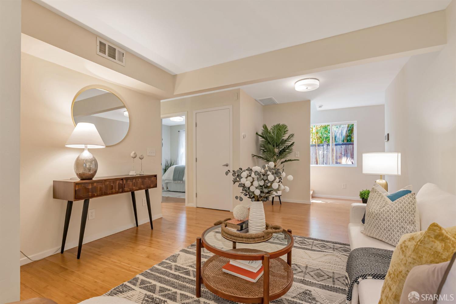 Detail Gallery Image 35 of 55 For 1028 55 St, Oakland,  CA 94608 - 4 Beds | 4 Baths