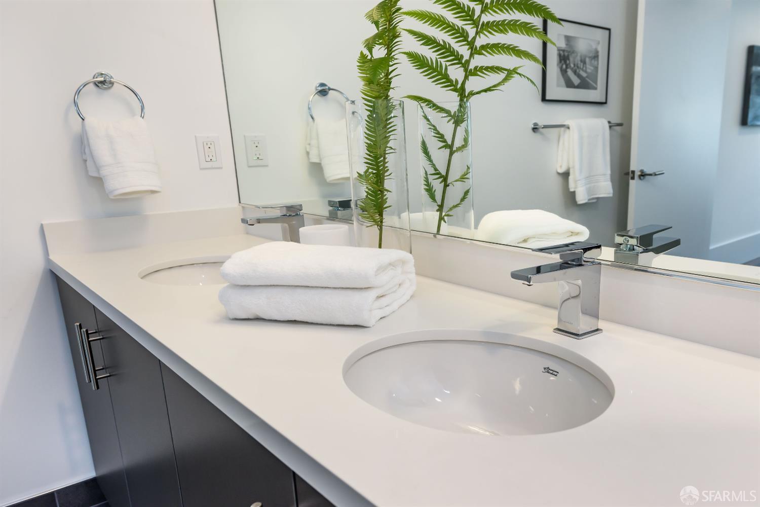 Photo #23: 425077616 Listing: Photo #23