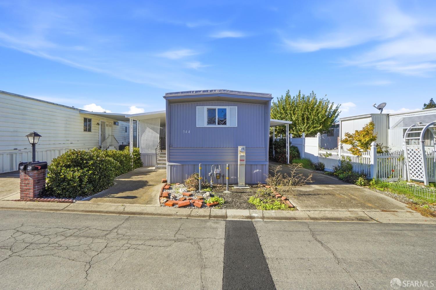 Detail Gallery Image 2 of 31 For 344 via Valencia 130, Pacheco,  CA 94553 - 2 Beds | 1 Baths