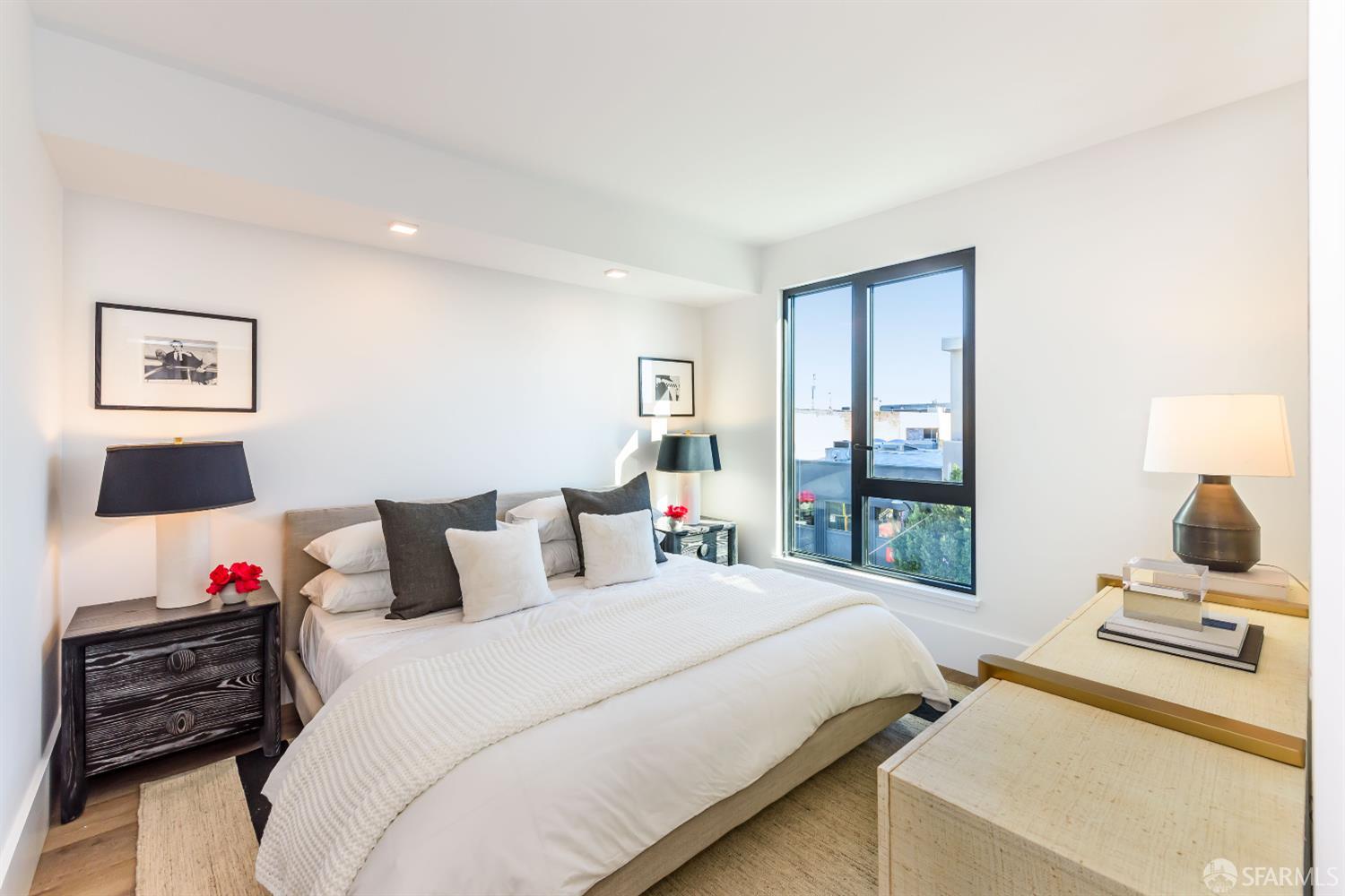 Photo #11: 425077616 Listing: Photo #11