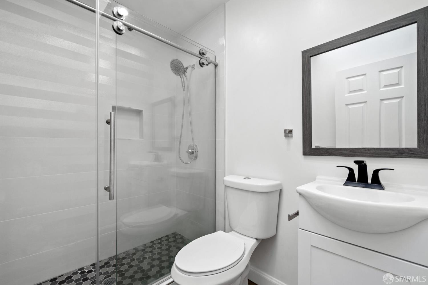 Detail Gallery Image 20 of 74 For 1983 42nd Ave, San Francisco,  CA 94116 - 4 Beds | 2/1 Baths