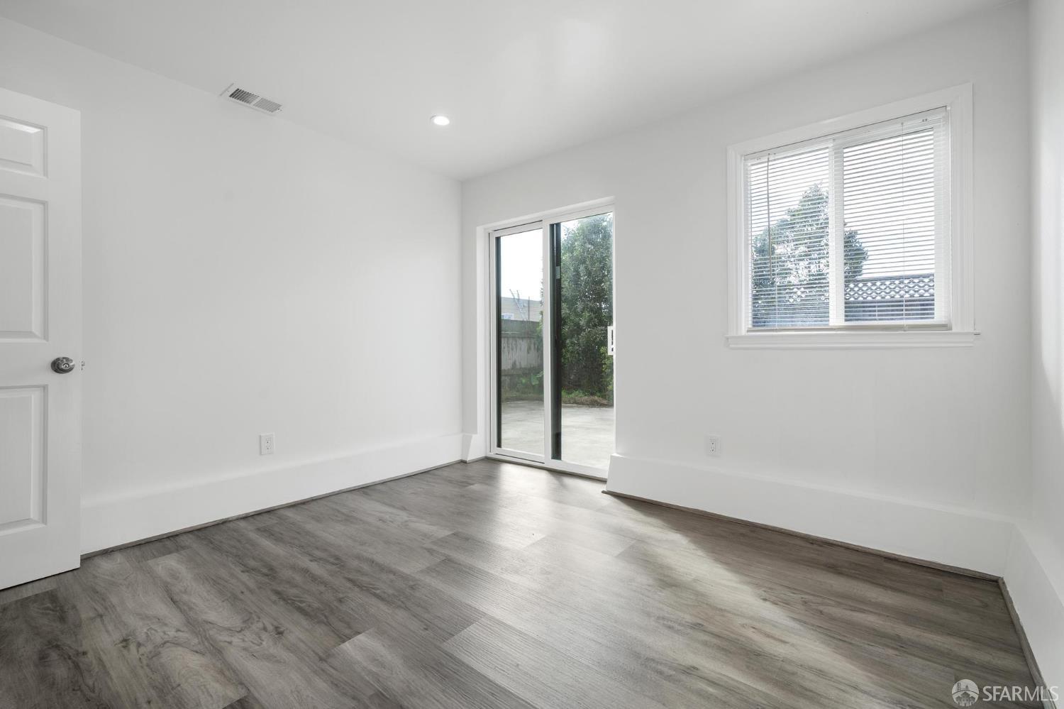 Detail Gallery Image 24 of 74 For 1983 42nd Ave, San Francisco,  CA 94116 - 4 Beds | 2/1 Baths