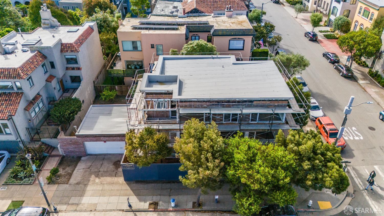 Detail Gallery Image 6 of 25 For 3666 Baker St, San Francisco,  CA 94123 - 4 Beds | 3/1 Baths