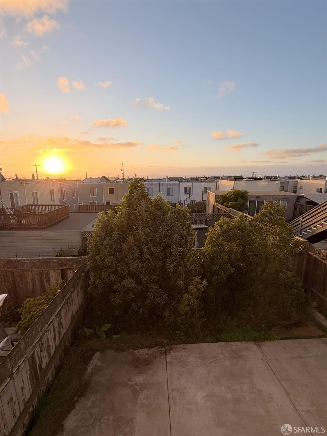 Detail Gallery Image 33 of 74 For 1983 42nd Ave, San Francisco,  CA 94116 - 4 Beds | 2/1 Baths