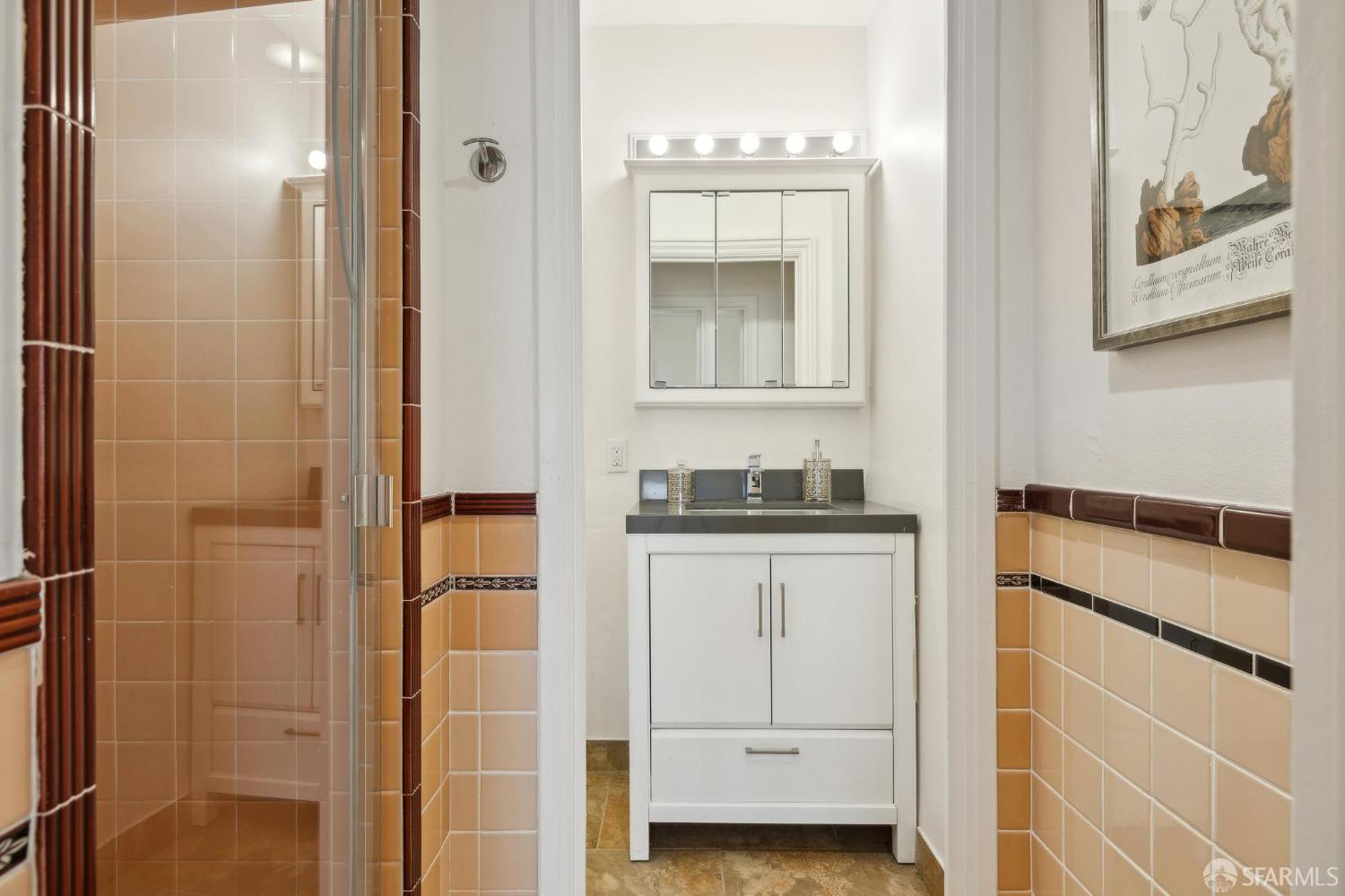 Detail Gallery Image 6 of 19 For 631 Ofarrell St #2002,  San Francisco,  CA 94109 - 1 Beds | 1 Baths