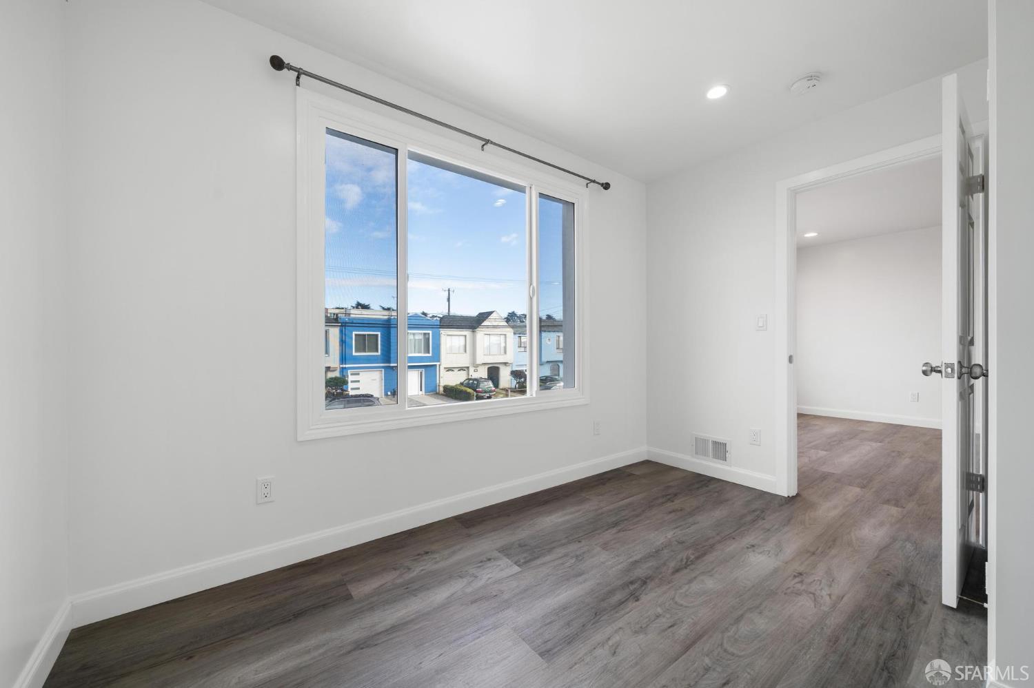 Detail Gallery Image 18 of 74 For 1983 42nd Ave, San Francisco,  CA 94116 - 4 Beds | 2/1 Baths