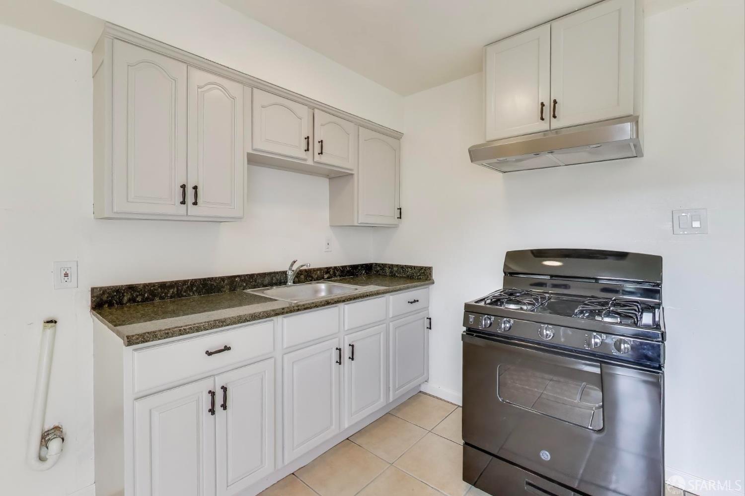 Detail Gallery Image 8 of 55 For 9847 a St, Oakland,  CA 94603 - – Beds | – Baths