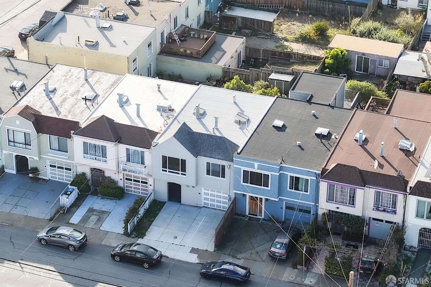 Detail Gallery Image 37 of 74 For 1983 42nd Ave, San Francisco,  CA 94116 - 4 Beds | 2/1 Baths