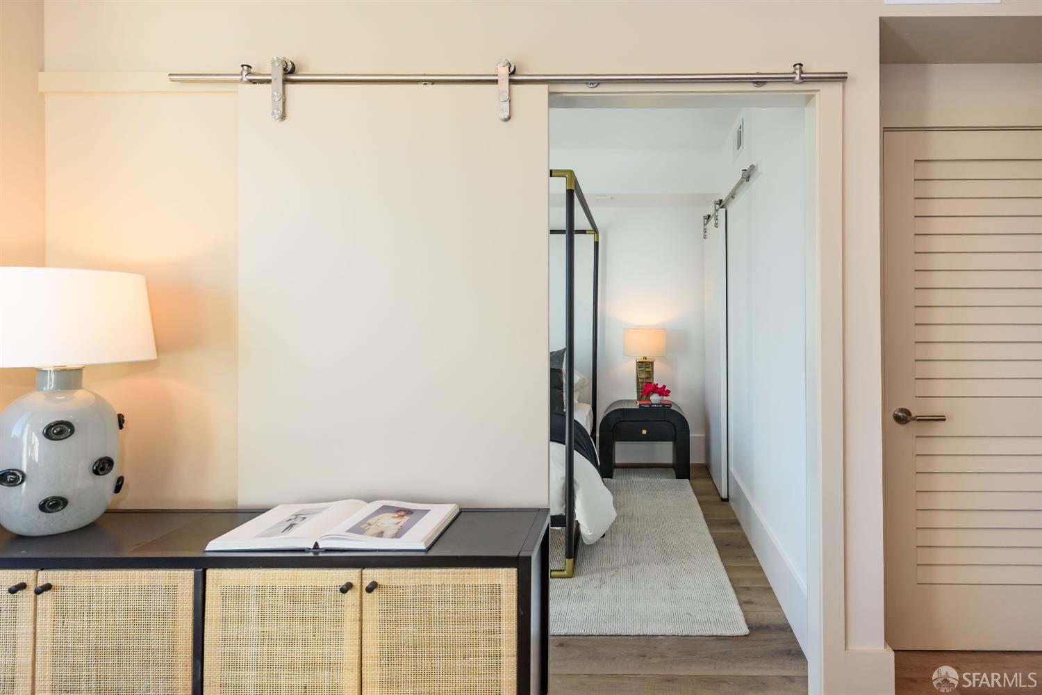 Photo #19: 425077616 Listing: Photo #19