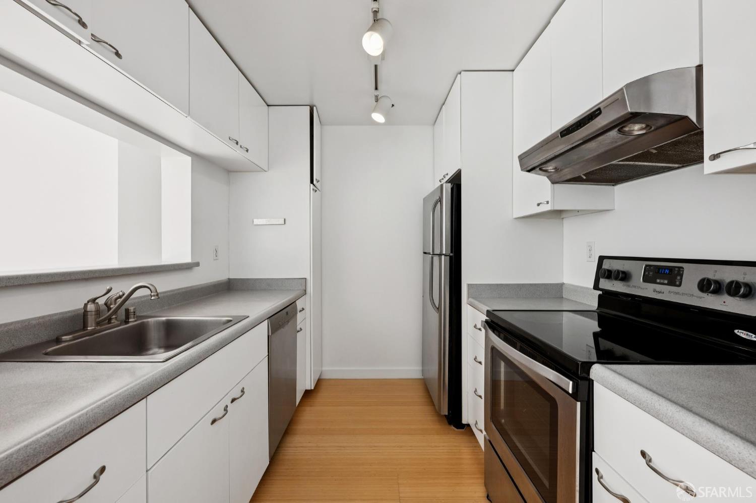 Detail Gallery Image 6 of 48 For 300 3rd St #510,  San Francisco,  CA 94107 - 0 Beds | 1 Baths