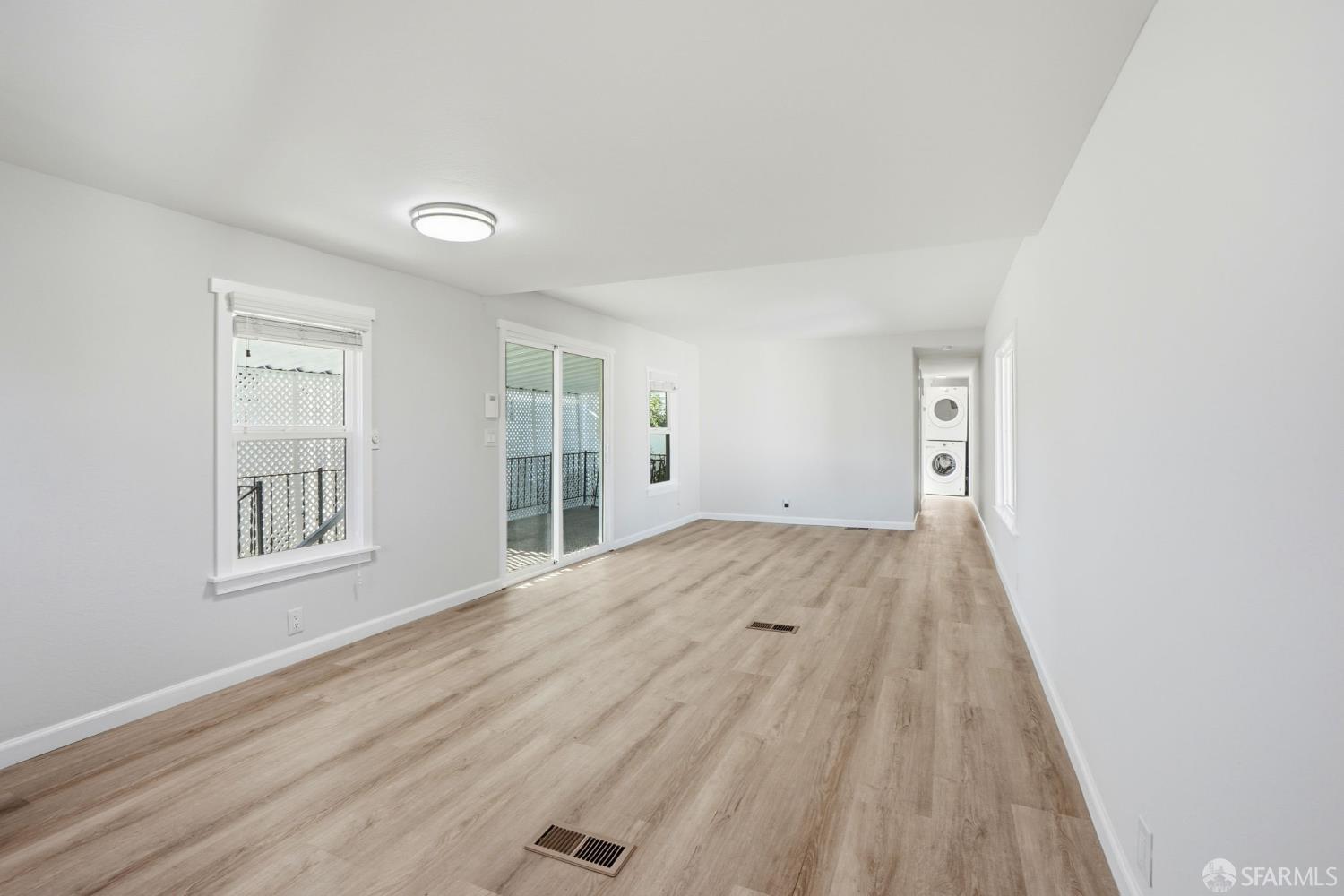 Detail Gallery Image 11 of 31 For 344 via Valencia 130, Pacheco,  CA 94553 - 2 Beds | 1 Baths