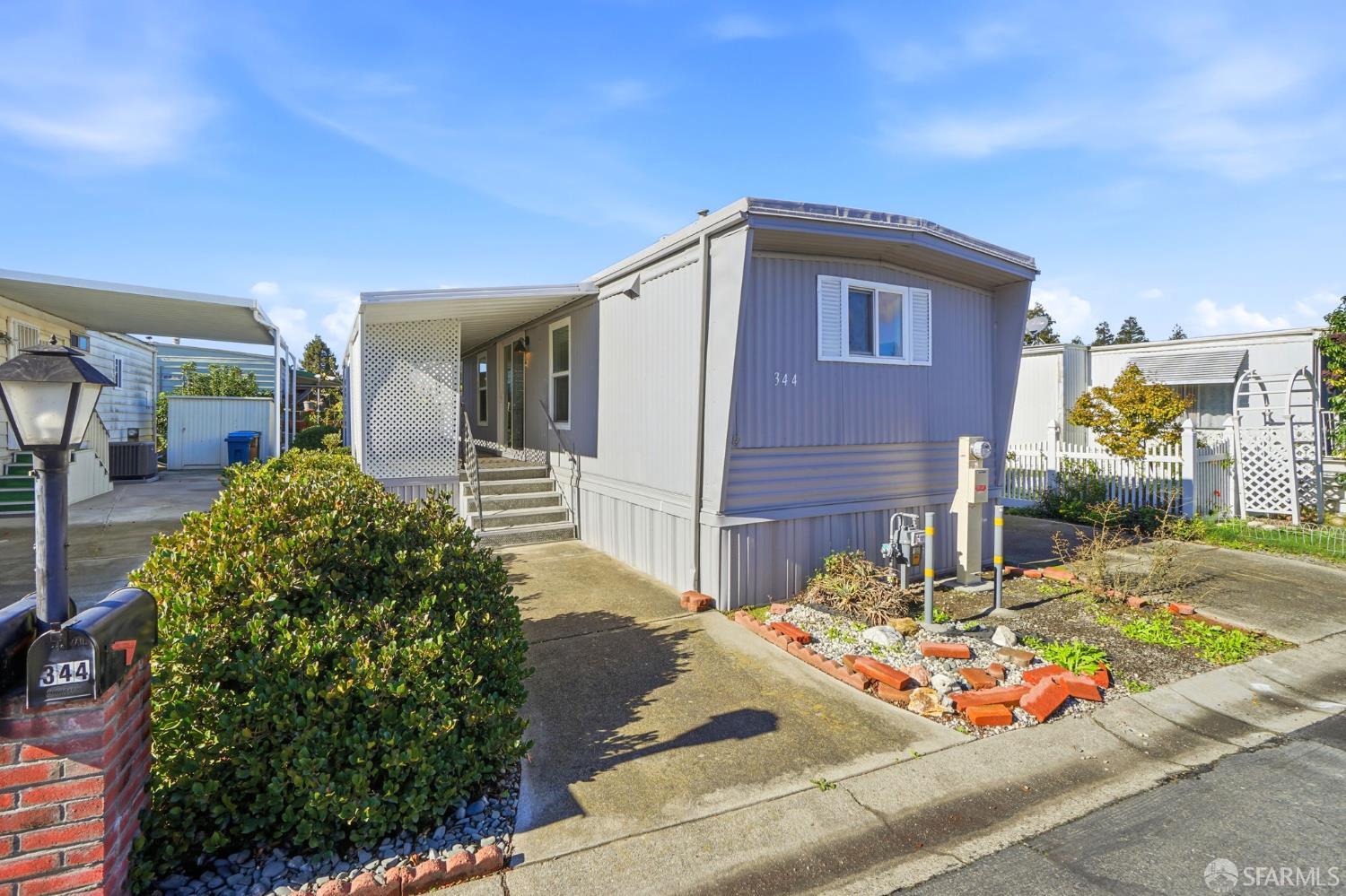 Front Image Thumbnail for SF425088272