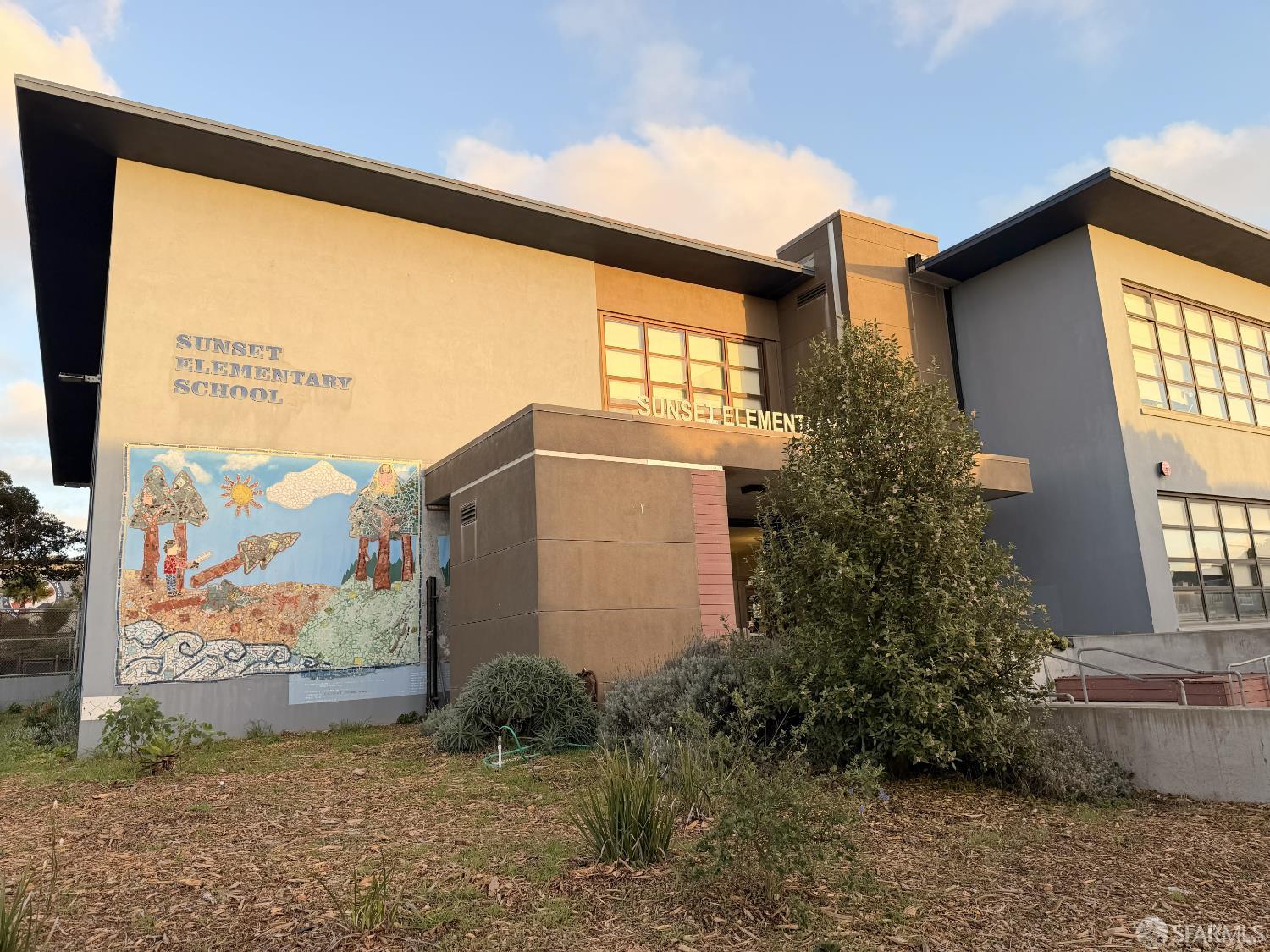 Detail Gallery Image 56 of 74 For 1983 42nd Ave, San Francisco,  CA 94116 - 4 Beds | 2/1 Baths