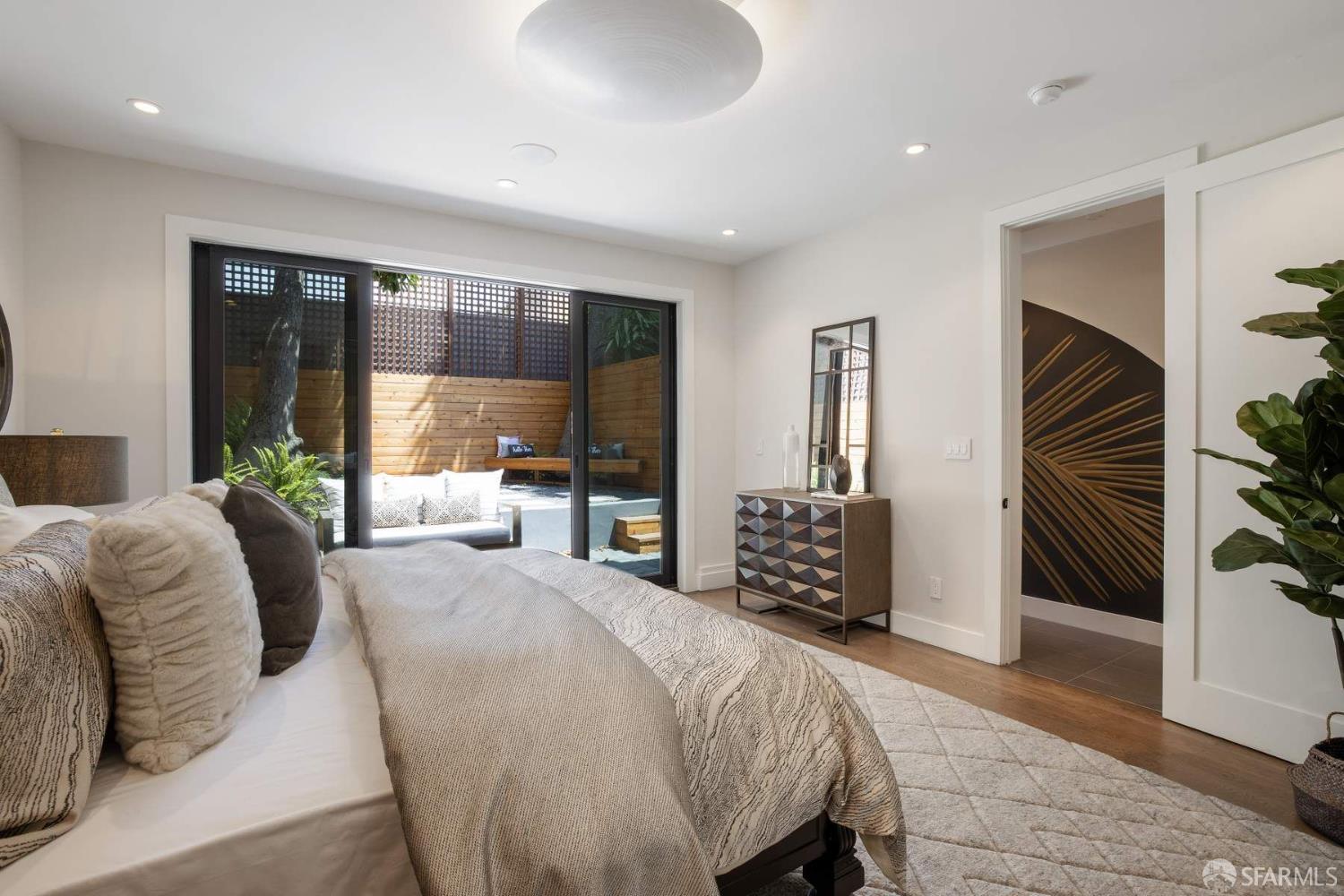 Detail Gallery Image 15 of 29 For 903 Minnesota St, San Francisco,  CA 94107 - 4 Beds | 3 Baths