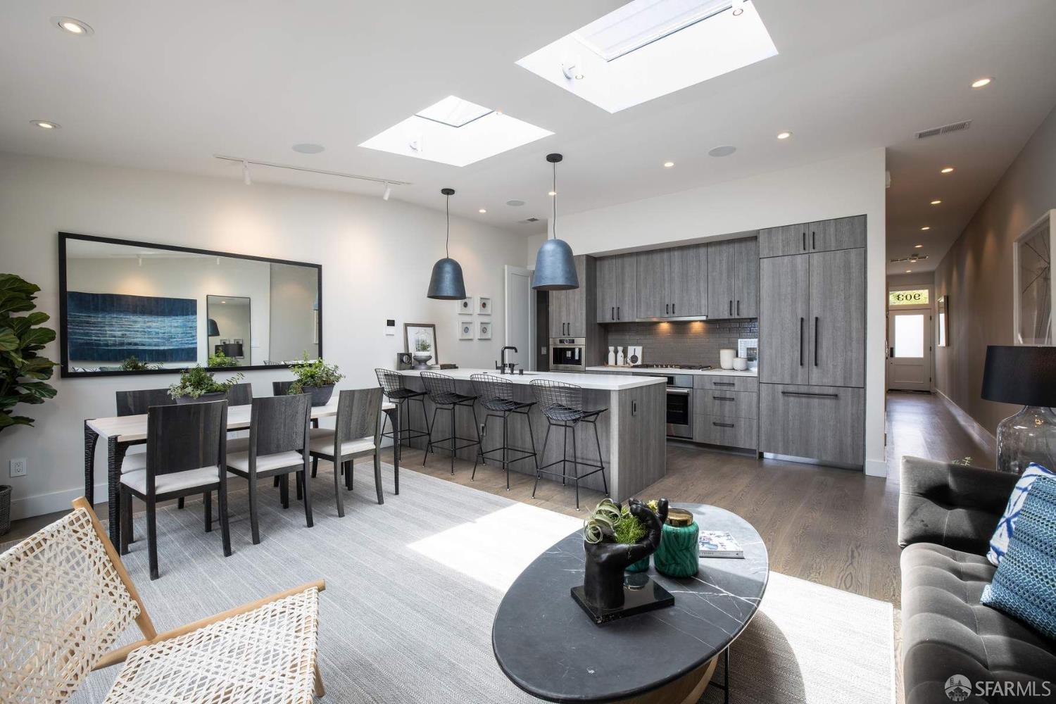 Detail Gallery Image 5 of 29 For 903 Minnesota St, San Francisco,  CA 94107 - 4 Beds | 3 Baths