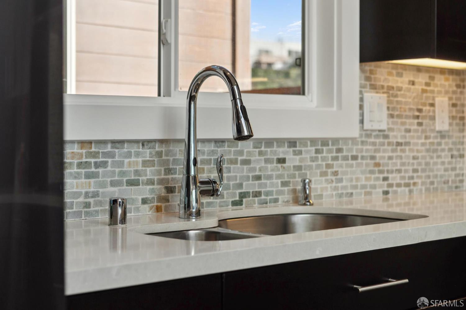 Detail Gallery Image 21 of 82 For 2123 Funston Ave, San Francisco,  CA 94116 - 4 Beds | 3/1 Baths