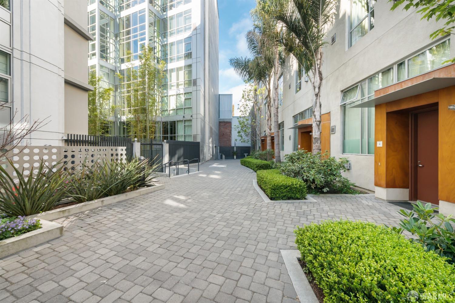 Detail Gallery Image 40 of 79 For 200 Brannan St #141,  San Francisco,  CA 94107 - 2 Beds | 2 Baths