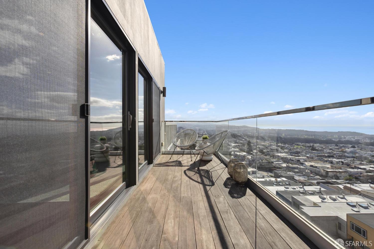 Detail Gallery Image 34 of 82 For 2123 Funston Ave, San Francisco,  CA 94116 - 4 Beds | 3/1 Baths