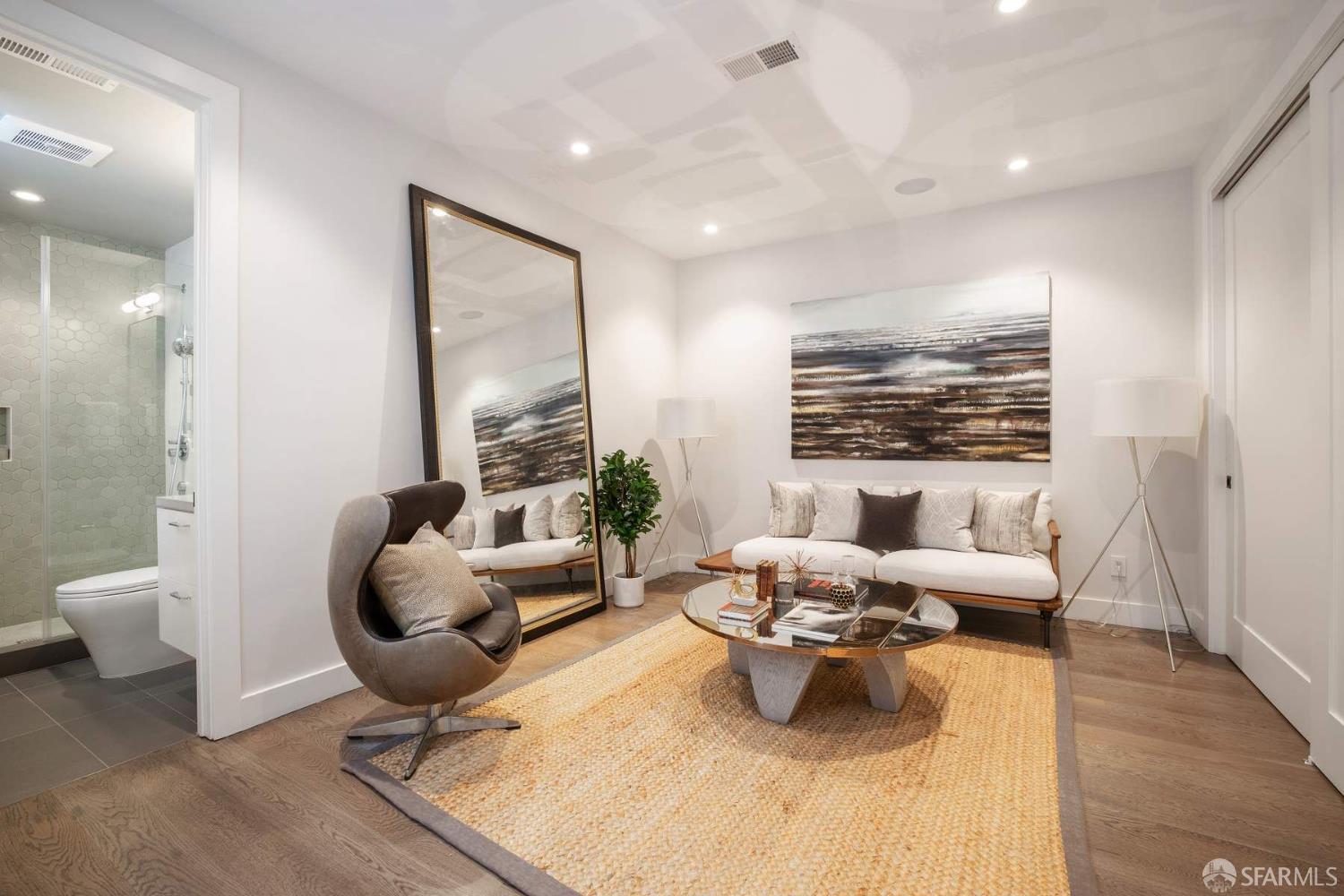 Detail Gallery Image 12 of 29 For 903 Minnesota St, San Francisco,  CA 94107 - 4 Beds | 3 Baths