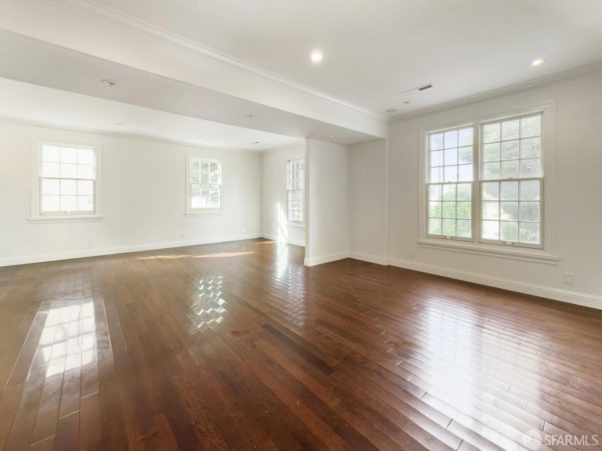 Detail Gallery Image 5 of 38 For 1325 Portola Dr, San Francisco,  CA 94127 - 5 Beds | 3/1 Baths