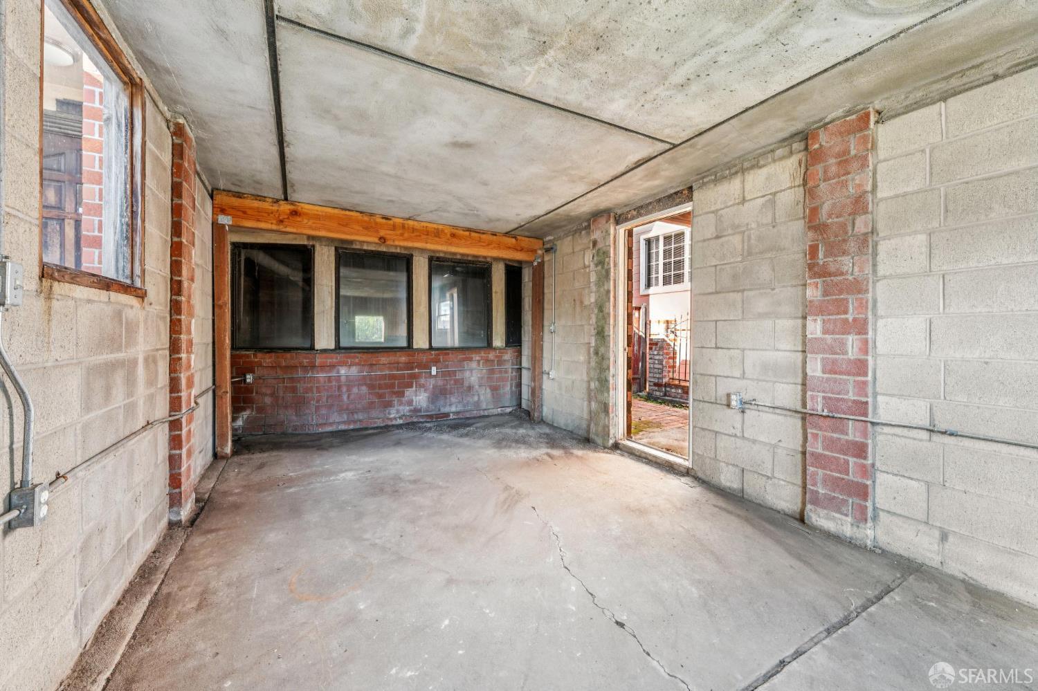 Detail Gallery Image 57 of 66 For 127 Grove St, Richmond,  CA 94804 - 3 Beds | 1/1 Baths