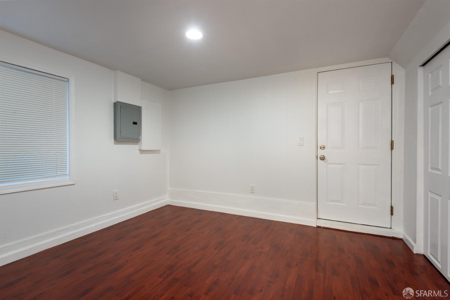 Detail Gallery Image 20 of 25 For 691 Stoneyford Dr, Daly City,  CA 94015 - 6 Beds | 3 Baths