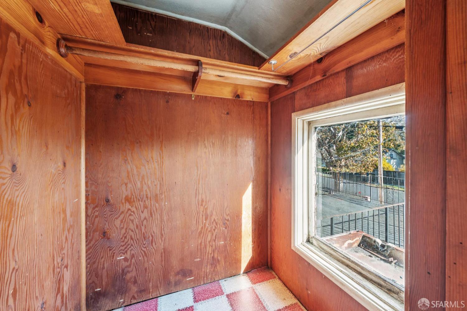 Detail Gallery Image 38 of 66 For 127 Grove St, Richmond,  CA 94804 - 3 Beds | 1/1 Baths