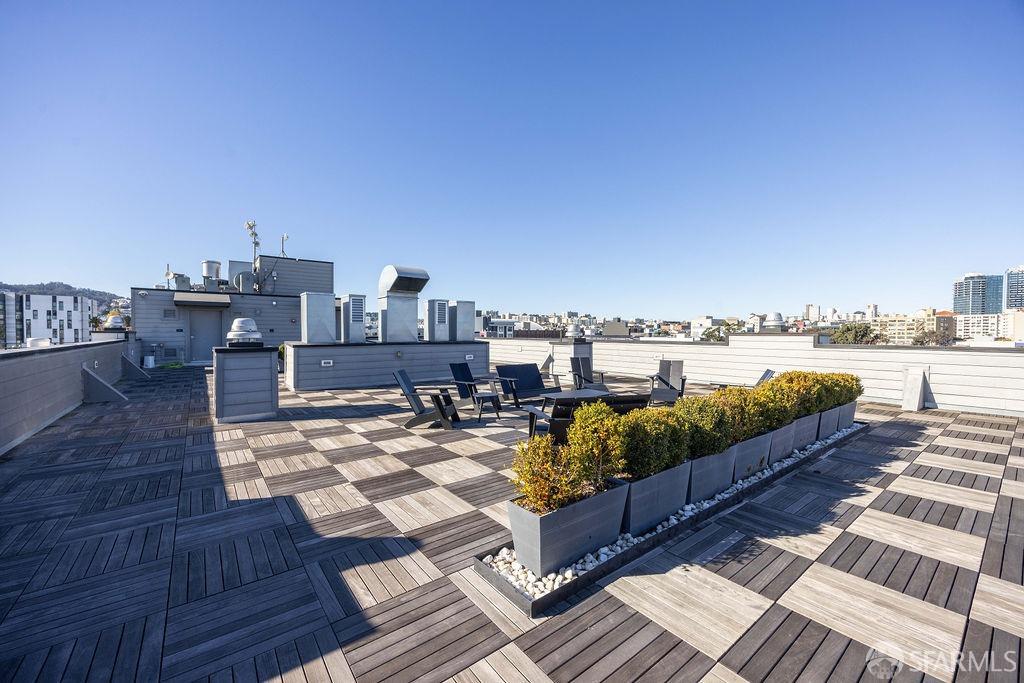 Photo #12: 425088856 Listing: Photo #12