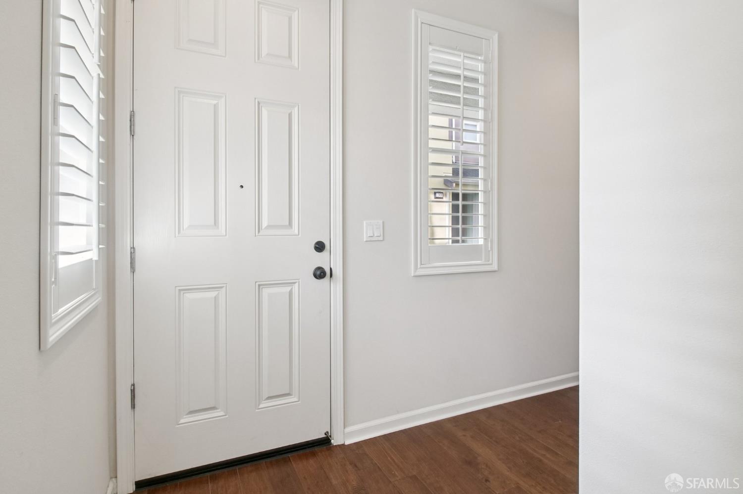 Detail Gallery Image 32 of 41 For 1297 Coyote Creek Way, Milpitas,  CA 95035 - 3 Beds | 2/1 Baths