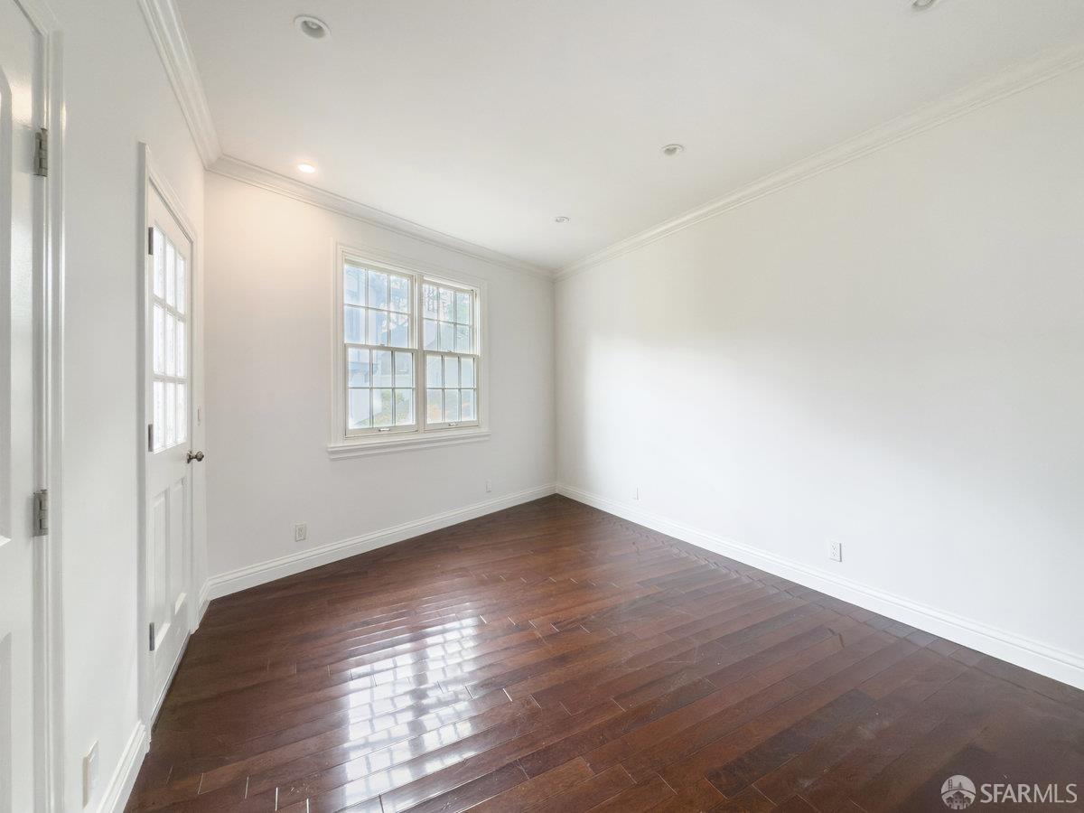 Detail Gallery Image 23 of 38 For 1325 Portola Dr, San Francisco,  CA 94127 - 5 Beds | 3/1 Baths