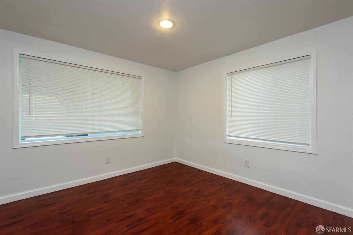 Detail Gallery Image 21 of 25 For 691 Stoneyford Dr, Daly City,  CA 94015 - 6 Beds | 3 Baths