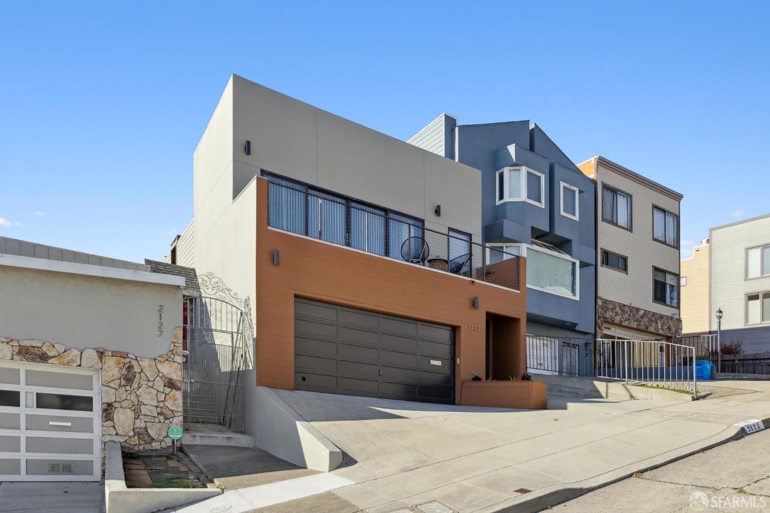 Detail Gallery Image 75 of 82 For 2123 Funston Ave, San Francisco,  CA 94116 - 4 Beds | 3/1 Baths