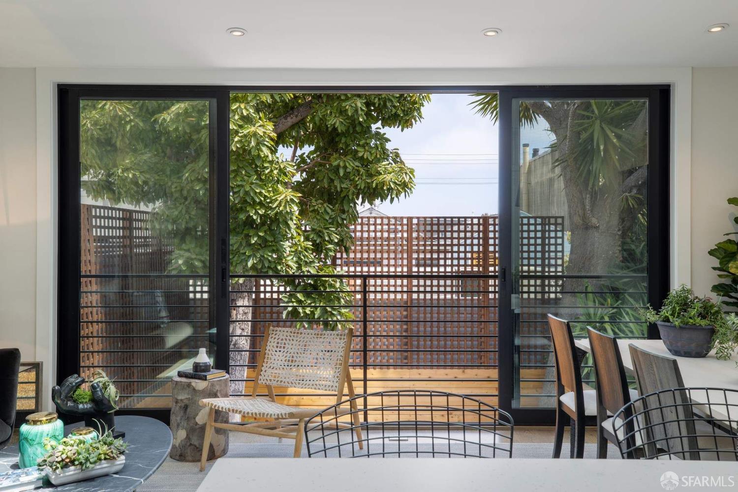 Detail Gallery Image 10 of 29 For 903 Minnesota St, San Francisco,  CA 94107 - 4 Beds | 3 Baths