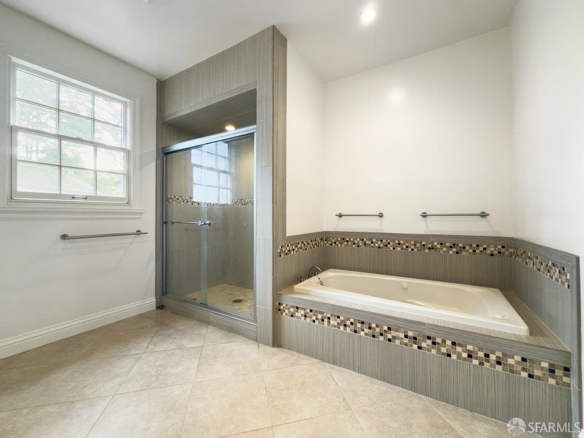 Detail Gallery Image 20 of 38 For 1325 Portola Dr, San Francisco,  CA 94127 - 5 Beds | 3/1 Baths