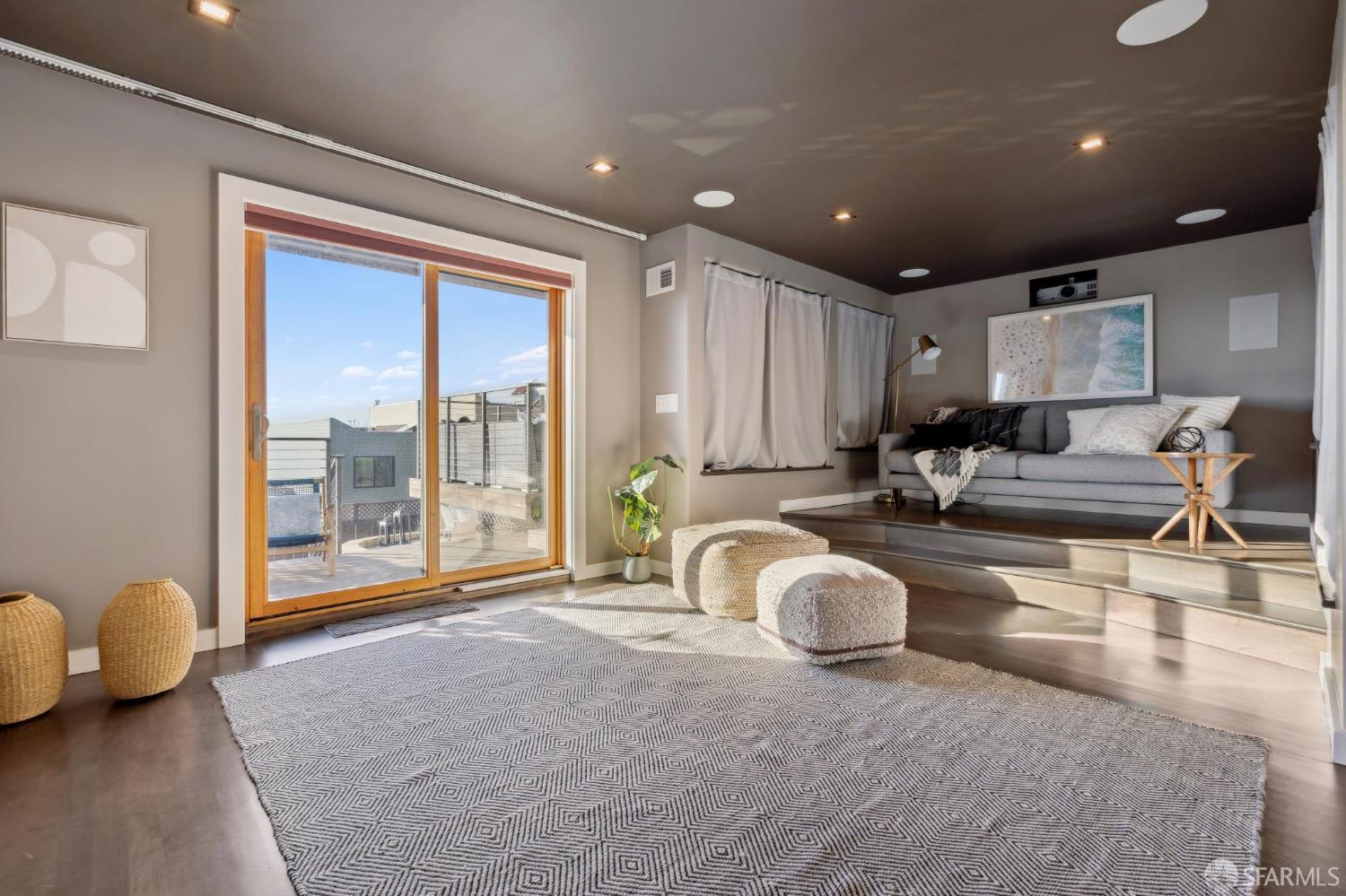 Detail Gallery Image 62 of 82 For 2123 Funston Ave, San Francisco,  CA 94116 - 4 Beds | 3/1 Baths