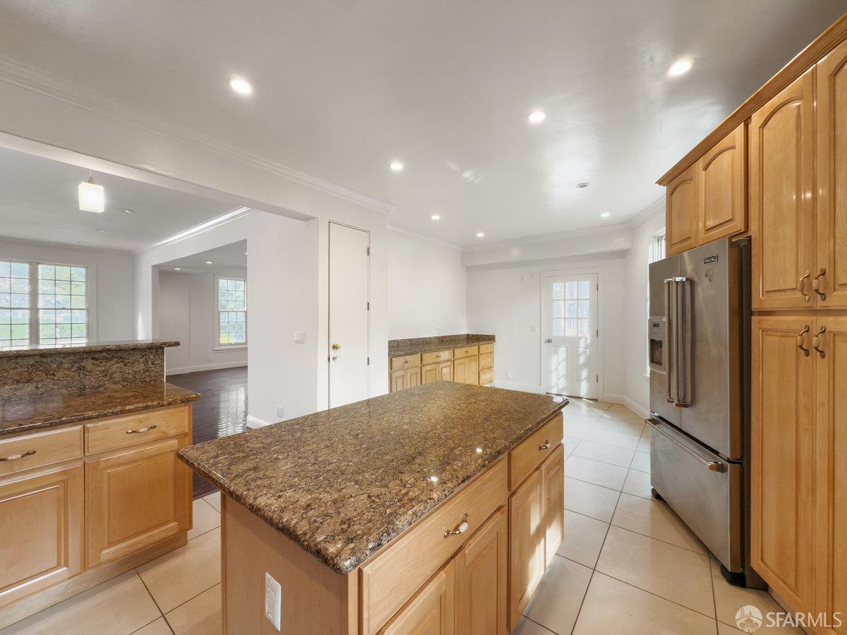 Detail Gallery Image 11 of 38 For 1325 Portola Dr, San Francisco,  CA 94127 - 5 Beds | 3/1 Baths