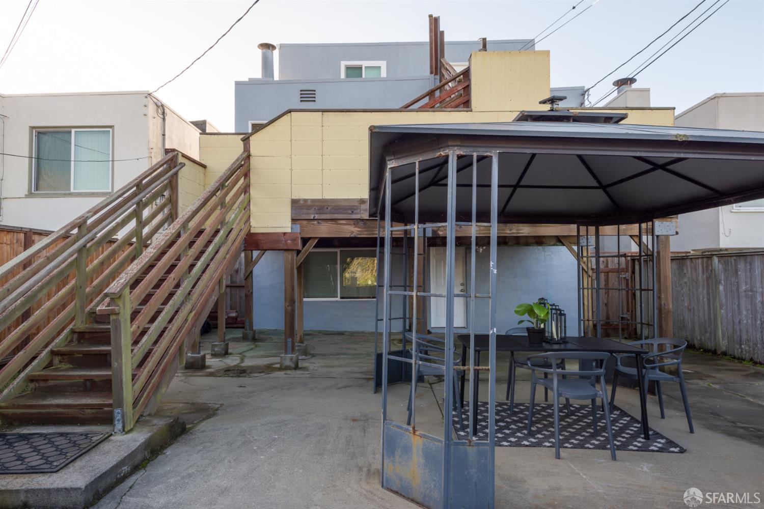 Detail Gallery Image 24 of 25 For 691 Stoneyford Dr, Daly City,  CA 94015 - 6 Beds | 3 Baths