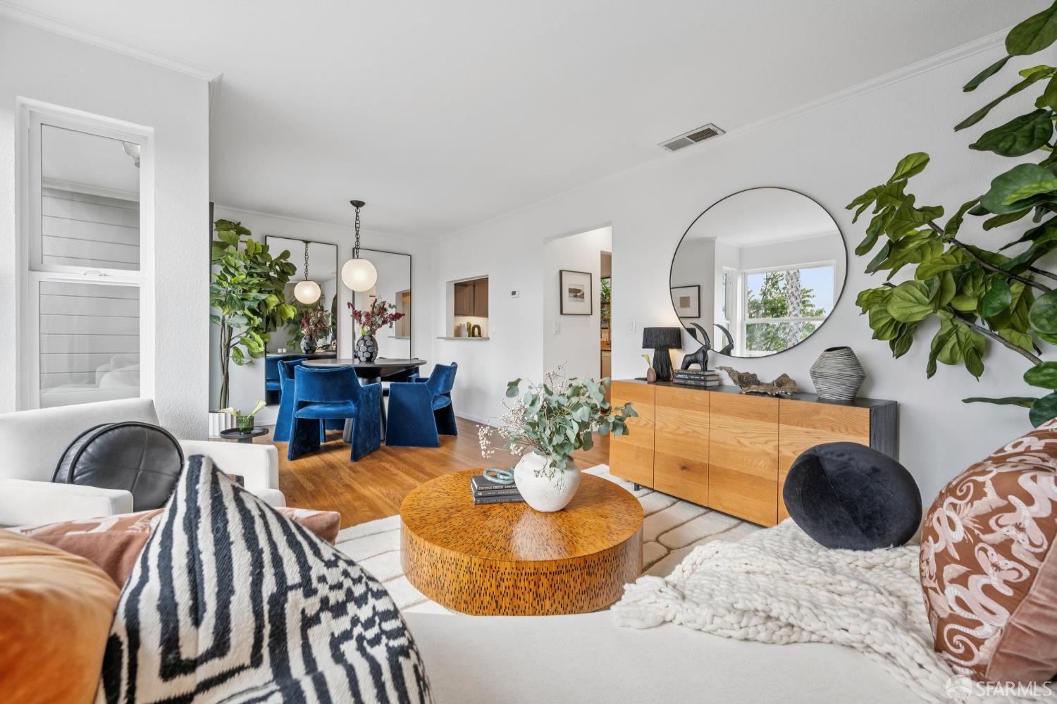 Detail Gallery Image 8 of 41 For 11 Littlefield Ter, San Francisco,  CA 94107 - 3 Beds | 1 Baths